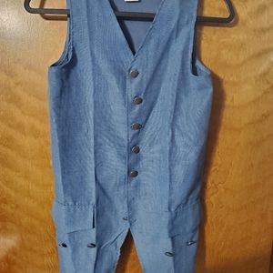 Disney Pirates of the Caribbean Youth Costume - Size L